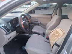 Mitsubishi outlander 2012 Model - 3