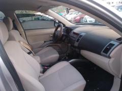 Mitsubishi outlander 2012 Model - 8