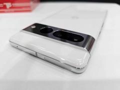 Google PIXEL 7 Pro white color - 3