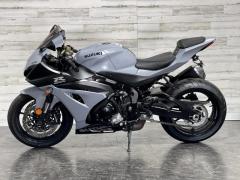 2022 Suzuki gsx r1000cc - 5